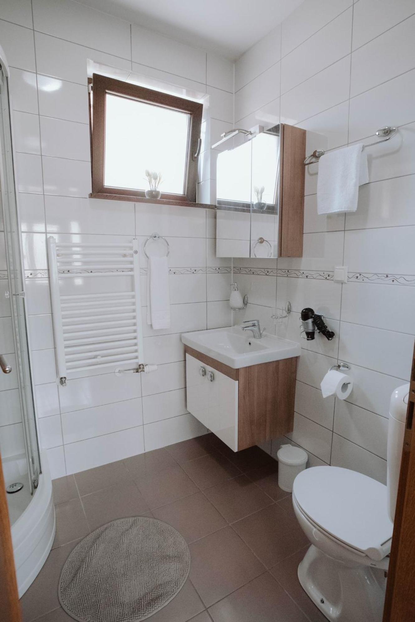 Apartments Peric - Zupanja Luaran gambar