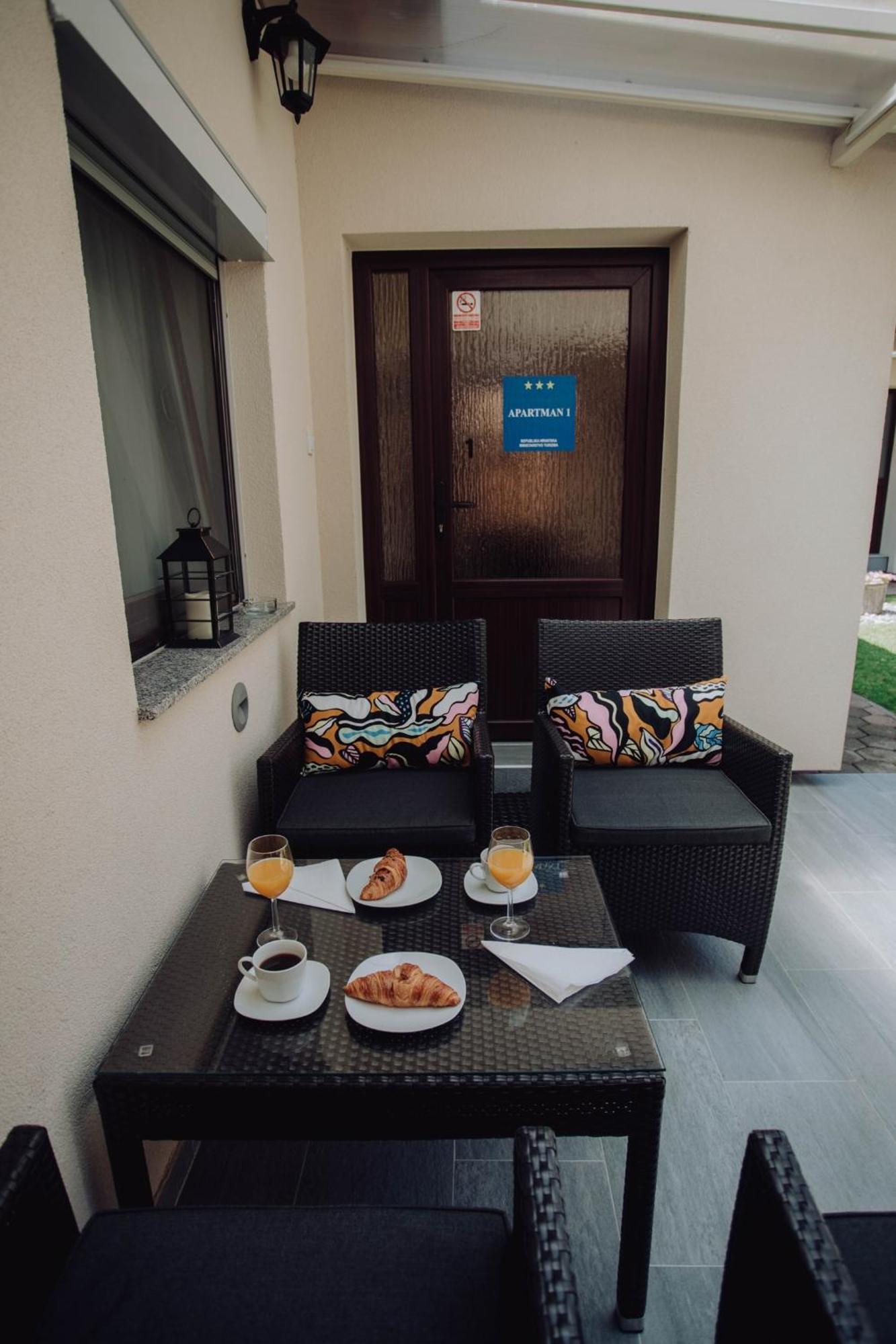 Apartments Peric - Zupanja Luaran gambar